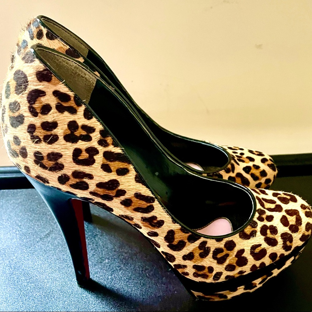 Paris Hilton Leopard Print Heel